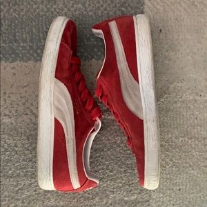 Puma sneakers size 10 worn a few times